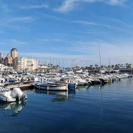 Vue Exceptionnelle Sur La Mer Et Le Cap Esterel Saint-Raphael  Exterior photo