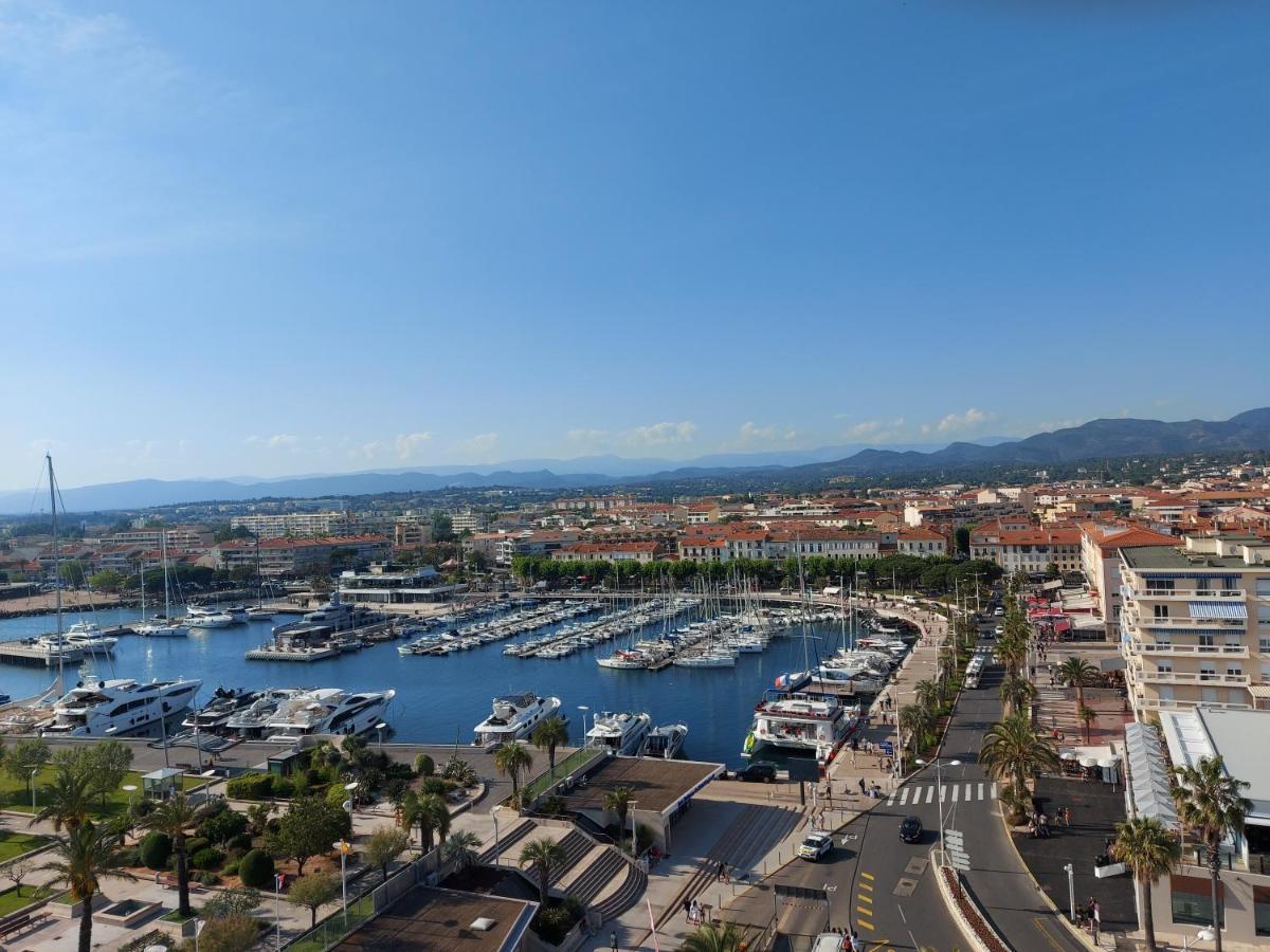 Apartment Vue Exceptionnelle Sur La Et Le Cap Esterel Saint-Raphael (Var)