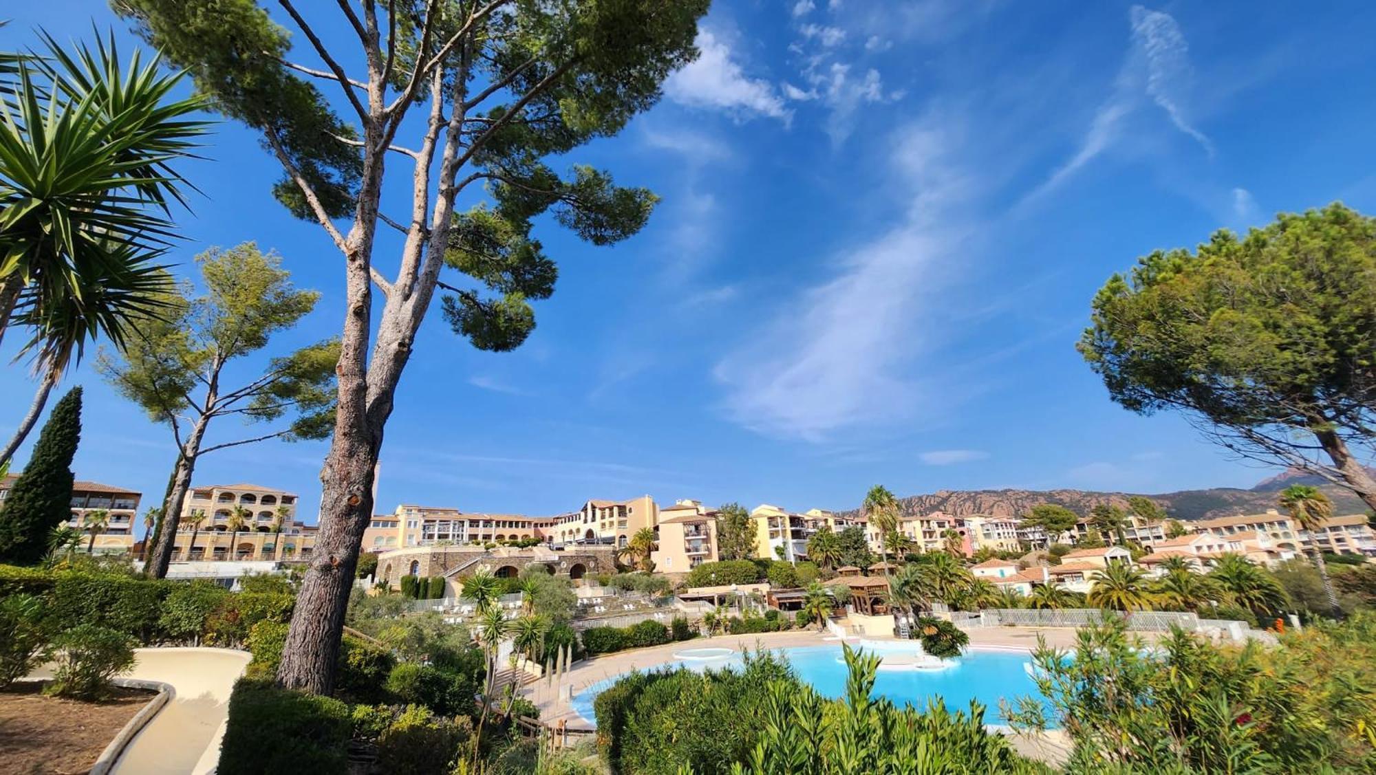 Apartment Vue Exceptionnelle Sur La Et Le Cap Esterel