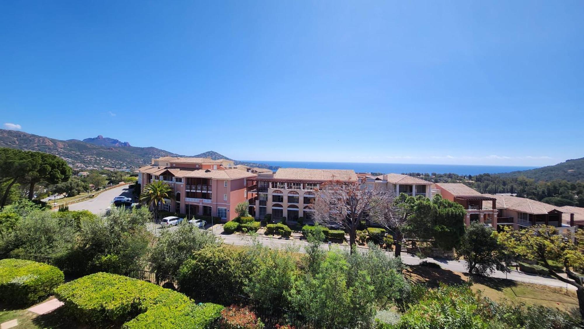 Vue Exceptionnelle Sur La Et Le Cap Esterel Apartment *